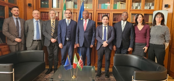Kenya and Italy Strengthen Health Cooperation 1000127362