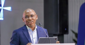 Safaricom Bags USAWA Awards for Gender Inclusion and Digital Innovation safaricom CEO peter ndegwa