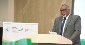 IGAD’s Deputy Executive Secretary, Mohamed Abdi Ware during disscusion on IGAD women’s land rights