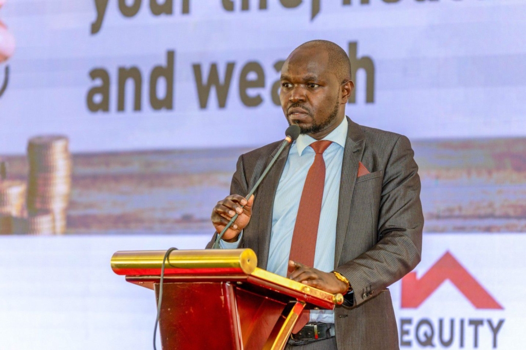 Calvince Onduru, Deputy Managing Director of Equity Life Assurance Kenya (ELAK), speaking at the 3rd East African Pensions Expo and Conference held in Nairobi.