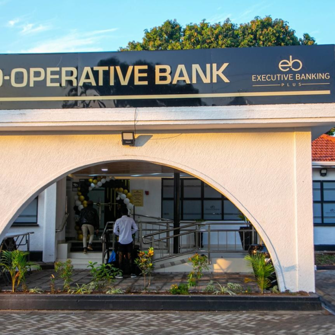 Co-op Bank Launches Kisumu Milimani Executive Plus Centre Co-op Bank Launches Kisumu Milimani Executive Plus Centre