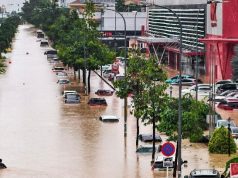 Nairobi Supply Chains Freeze as Floods Cut Off Mombasa Road and JKIA Nairobi Supply Chains Freeze as Floods Cut Off Mombasa Road and JKIA