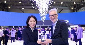 Samsung Galaxy S26 Ultra Wins Best in Show Award at Mobile World Congress 2026 Samsung Galaxy S26 Ultra Wins Best in Show Award at Mobile World Congress 2026