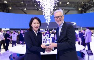 Samsung Galaxy S26 Ultra Wins Best in Show Award at Mobile World Congress 2026 Samsung Galaxy S26 Ultra Wins Best in Show Award at Mobile World Congress 2026