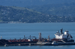 Global Stocks Fall as Oil Prices Jump Over Strait of Hormuz Fears Global Stocks Fall as Oil Prices Jump Over Strait of Hormuz Fears